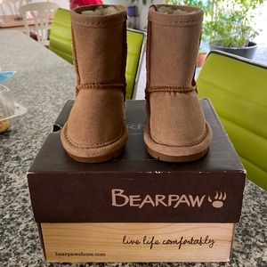 Bearpaw boots for toddlers